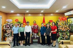 Trung ương Hội Khuyến học Việt Nam chúc mừng 93 năm Ngày truyền thống ngành Tuyên giáo của Đảng