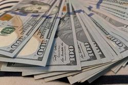 Tỷ giá USD hôm nay (2-8): Đồng USD tăng tiệm cận mốc 101