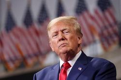 Ông Trump bị truy tố lần 3 với cáo buộc âm mưu lật ngược kết quả bầu cử
