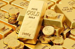 Giá vàng ngày 2/8: Giảm hơn 27 đô la trước kỳ vọng lãi suất giảm