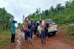 Bắt con nợ đánh đập vì 15 triệu đồng chưa trả