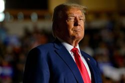 Ông Trump có thể làm tổng thống nếu bị kết án?