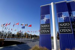 Ireland sẽ không theo Thụy Điển và Phần Lan gia nhập NATO