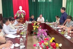 Huyện Tri Tôn học tập kinh nghiệm giảm nghèo tại tỉnh Bắc Kạn