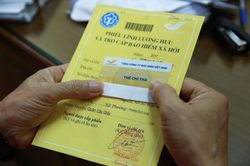 Tăng mức trợ cấp hằng tháng với cán bộ xã già yếu đã nghỉ việc