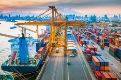 7 tháng: Xuất siêu 16,48 tỷ USD