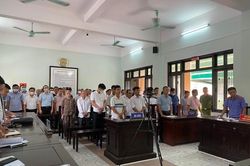 Tuyên án 71 bị cáo vụ kê khống hơn 1.200 ngôi mộ giả tại TP Huế