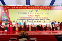 Khai mạc Trại hè Hùng Vương