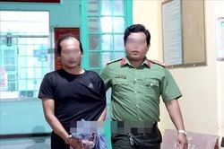 Bắt đối tượng sử dụng mạng xã hội để chống Đảng, Nhà nước