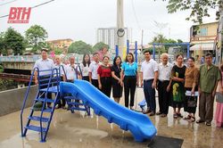 Khai trương 'Khuôn viên hoạt động văn hóa, thể dục - thể thao phố 8, phường Lam Sơn'