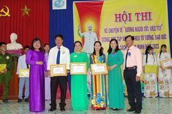 Đảng ủy xã Phú Thạnh tổ chức Hội thi kể chuyện 'Gương người tốt, việc tốt' trong học tập và làm theo tư tưởng, đạo đức, phong cách Hồ Chí Minh