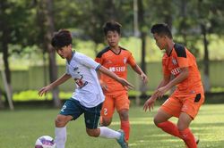 Chia điểm với U15 SHB Đà Nẵng, U15 HAGL xếp thứ nhì bảng C