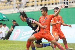 Trận cầu quyết định cuộc đua trụ hạng