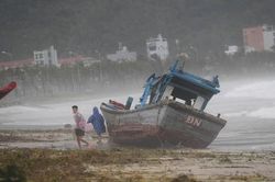 Biện pháp phòng tránh và thoát nạn khi xảy ra bão, lũ, sạt lở đất