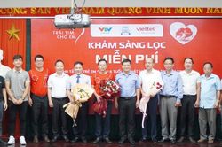 Chương trình 'Trái tim cho em' đến với trẻ em Thừa Thiên Huế