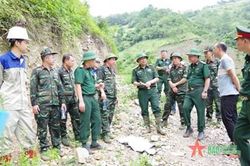 Quân khu 1: Kiểm tra tiến độ thực hiện các dự án phát triển kinh tế- xã hội cho đồng bào nơi biên giới
