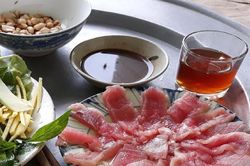 Người đàn ông bị sán não sau khi ăn món khoái khẩu