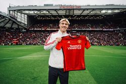 Man Utd chính thức chiêu mộ thành công Rasmus Hojlund