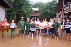 Bộ đội Biên phòng Hà Tĩnh tiếp cận hiện trường sạt lở đất tại Lào
