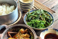 Cơm phố, cơm quê