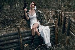 Nữ xạ thủ bắn tỉa Ukraine có biệt danh 'kẻ trừng phạt'