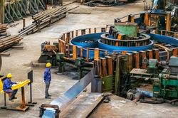 Giá thép hôm nay 7/8: Thép kỳ hạn giảm 27 Nhân dân tệ/tấn