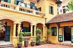 Bảo tồn và nâng tầm giá trị làng lụa Vạn Phúc