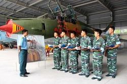 Trường Sĩ quan Không quân: Phải dựa trên nhu cầu biên chế