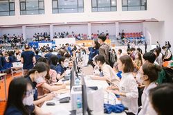 Năm 2023, điểm chuẩn những ngành nào dự kiến tăng cao?