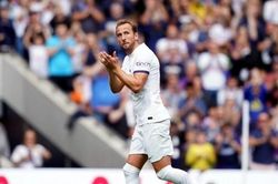 Harry Kane chỉ rời Tottenham trước khi Ngoại hạng Anh khởi tranh mùa giải 2023/2024 (ngày 12/8)