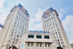 Ca sĩ Khánh Phương cùng công ty vợ muốn thoái sạch vốn khỏi Sông Đà 1.01 (SJC)
