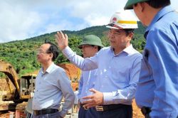 Xác định nguyên nhân sụt lún hồ chứa nước gần 500 tỷ ở Lâm Đồng