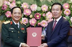 Chủ tịch nước thăng quân hàm Thượng tướng cho ông Trịnh Văn Quyết