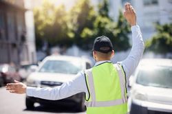 Thất nghiệp, người đàn ông giả cảnh sát nhưng không bị ai phát hiện
