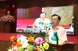 Bí thư Thành ủy Hà Nội: Cho thuê vỉa hè là việc sẽ làm nhưng chưa phải bây giờ