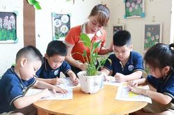 Giáo viên thiếu trầm trọng, sao vẫn khó tuyển dụng?