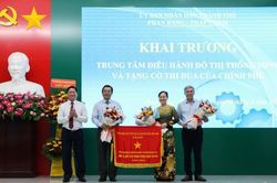 Ninh Thuận: Khai trương Trung tâm Điều hành đô thị thông minh Tp.Phan Rang- Tháp Chàm và nhận Cờ Thi đua của Chính phủ