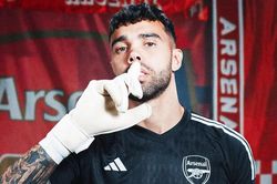 Arsenal đạt thỏa thuận chiêu mộ David Raya, Ramsdale có đối thủ cạnh tranh