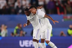 Real Madrid: Cuộc sống vẫn tiếp diễn ở phía sau