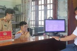 Từ 15/8: Được đăng ký xe tại nơi tạm trú, ưu tiên giải quyết đăng ký xe trên cổng dịch vụ công