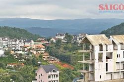 Kiểm tra tất cả nhà riêng lẻ sát vách núi, suối có nguy cơ sạt lở cao ở Đà Lạt