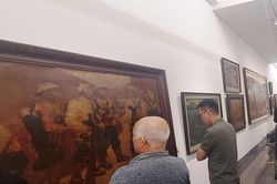 Danh họa Nguyễn Sáng 'lành sạch trong lặng lẽ'