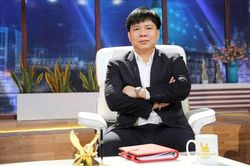 Chứng khoán 9/8: Thị trường 'đỏ lửa', Shark Thủy vẫn tỏa sáng