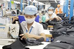 Chưa thể chốt mức tăng lương tối thiểu vùng năm 2024