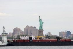 Giá xăng dầu hôm nay (9/8): Dầu thô đảo chiều tăng giá
