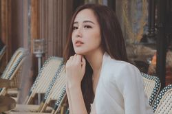 Đón tuổi 35, Mai Phương Thúy tự nhận là 'tấm chiếu mới tuổi trung niên'