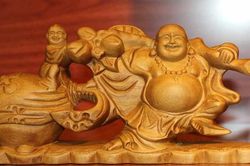 Đặt tượng Phật Di Lặc trong nhà thế nào cho đúng phong thủy?