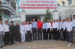 Khai trương hoạt động Trung tâm phòng, chống giảm nhẹ thiên tai và Phòng Chẩn trị Y học Cổ truyền