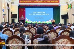 Tập huấn luật thực hiện dân chủ ở cơ sở