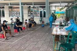 TP Hồ Chí Minh: 8 tháng có 547 viên chức ngành y tế nghỉ việc